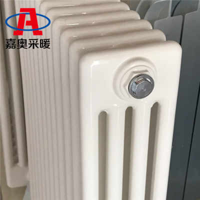 新型立式鋼四柱散熱器 鋼四柱散熱器qfgz406產(chǎn)品特點(diǎn)